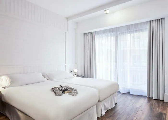Twin Room Disability Access